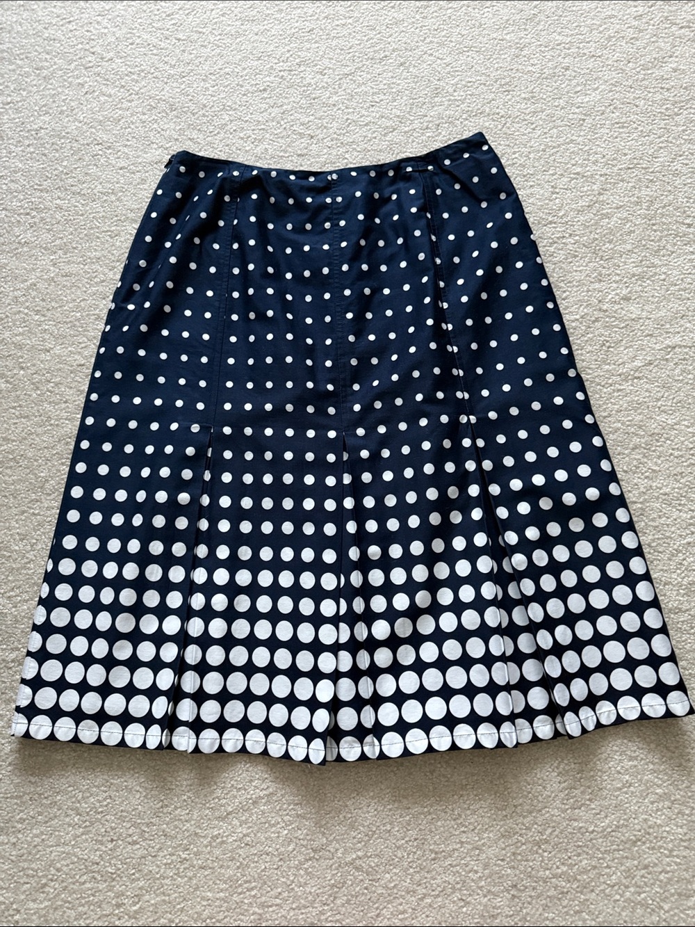 Jones New York Signature Navy Polka Dot A-Line Skirt Size 8